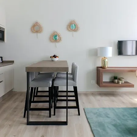 Apartment Plum Guide - The Spirograph Milan